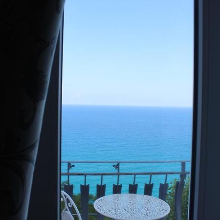 Hotel Ellysblue à Pizzo  Extérieur photo