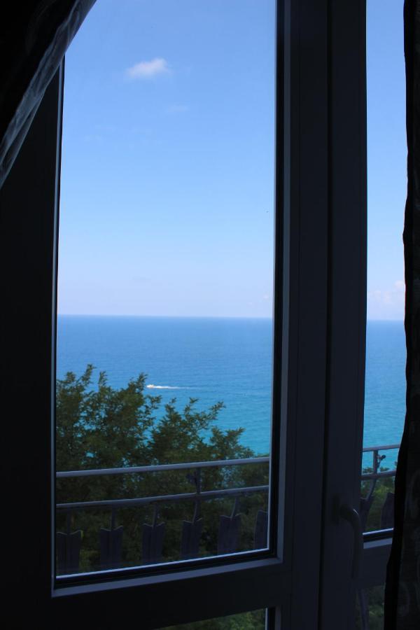 Hotel Ellysblue à Pizzo  Extérieur photo